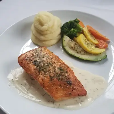 Ecklés Restaurant & Lounge